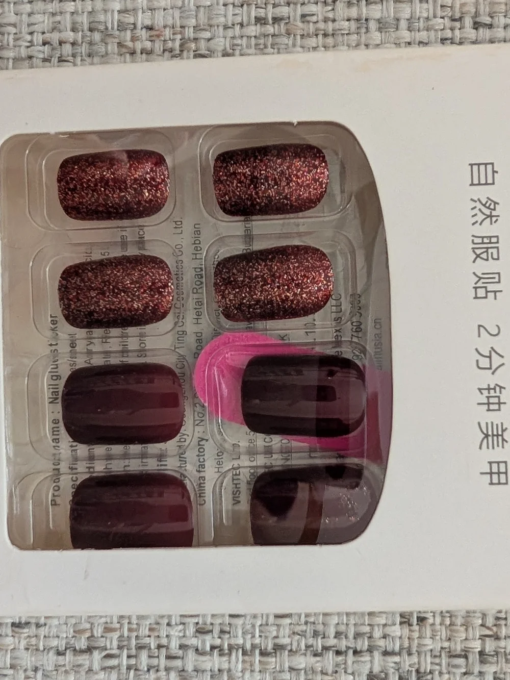 Artificial nails. different colors. brand new. 22 packs for 30$
